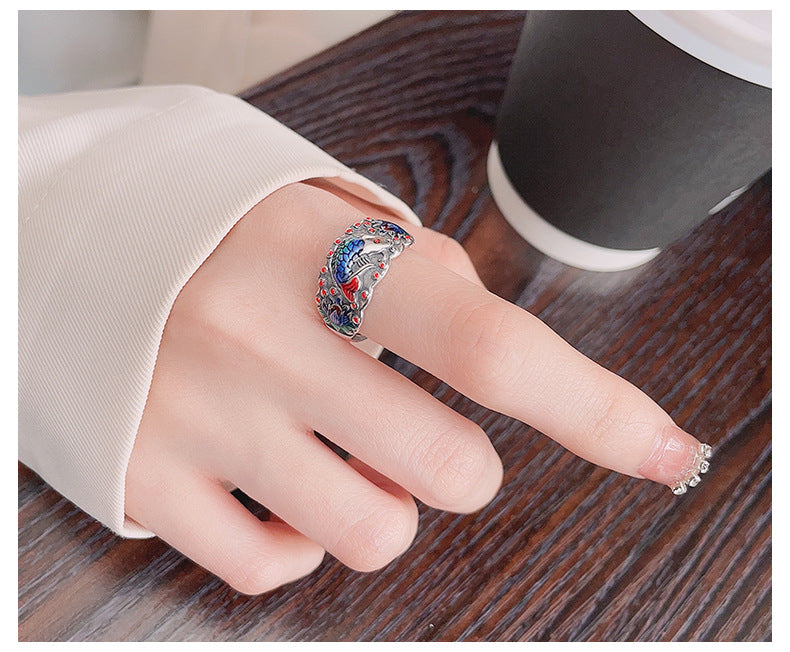 swimming Glazed koi ring