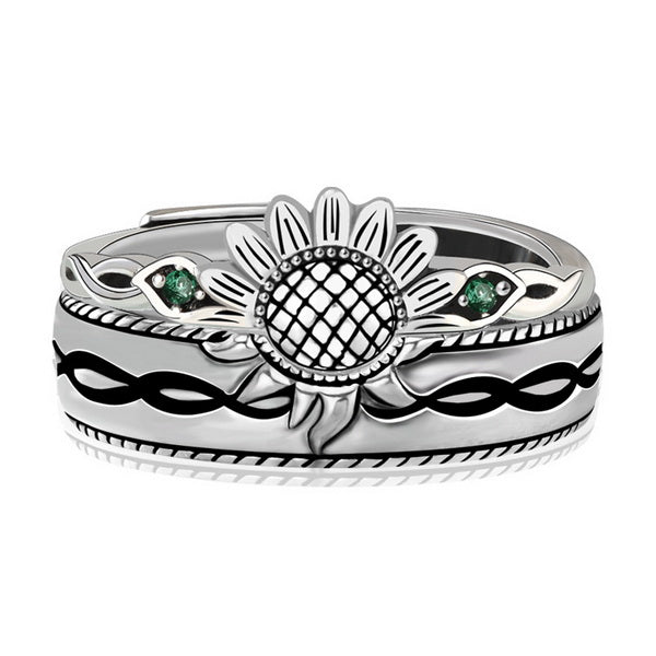 Origsoul silver sunflower antique ring with detailed petals and green gemstone accents