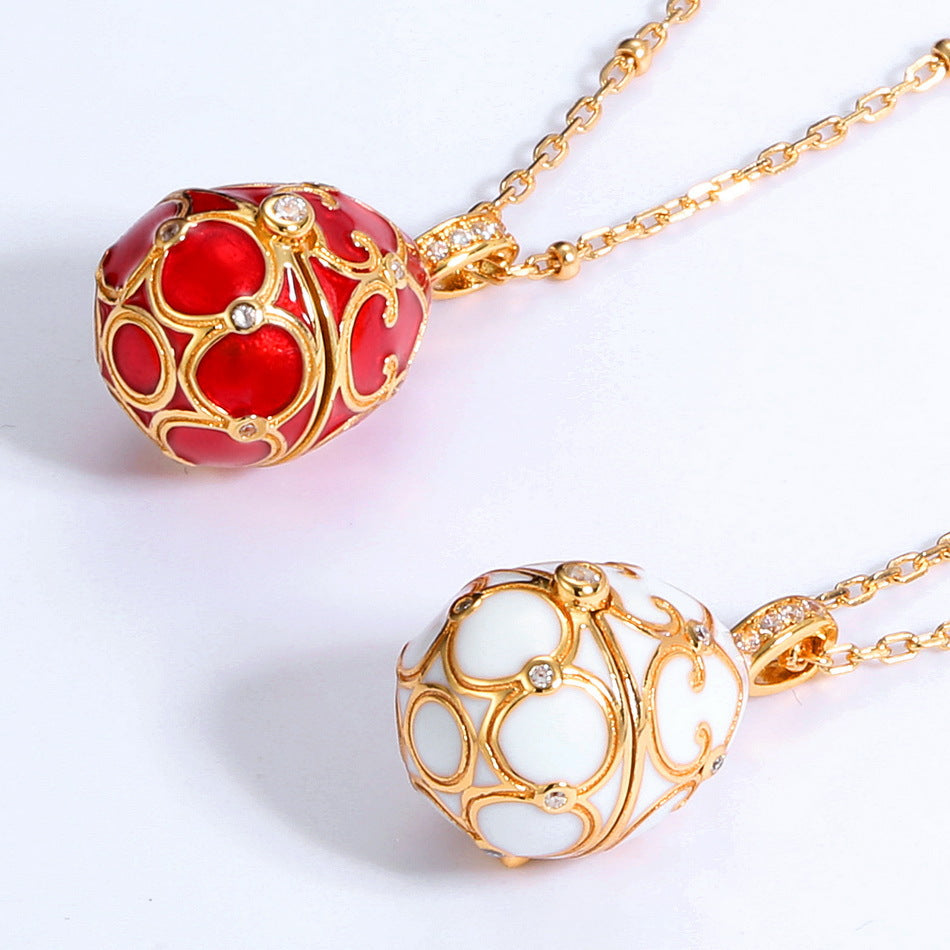Flower Pendant Necklace in Gold-Plated 925 Silver