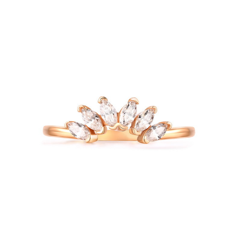 Crown Ring in 925 sterling silver, on a hand — Origsoul