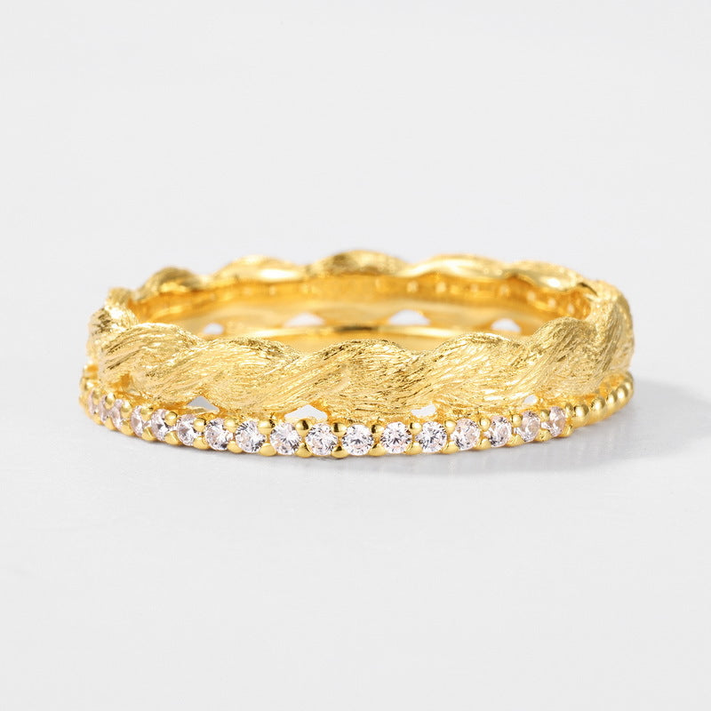 Origsoul gold textured ring with a row of sparkling stones in sterling silver jelwery collection