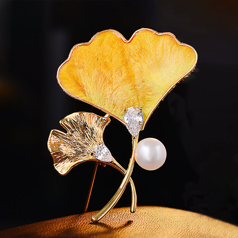 Origsoul gold brooch featuring ginkgo leaf tree design with pearl and crystal accents