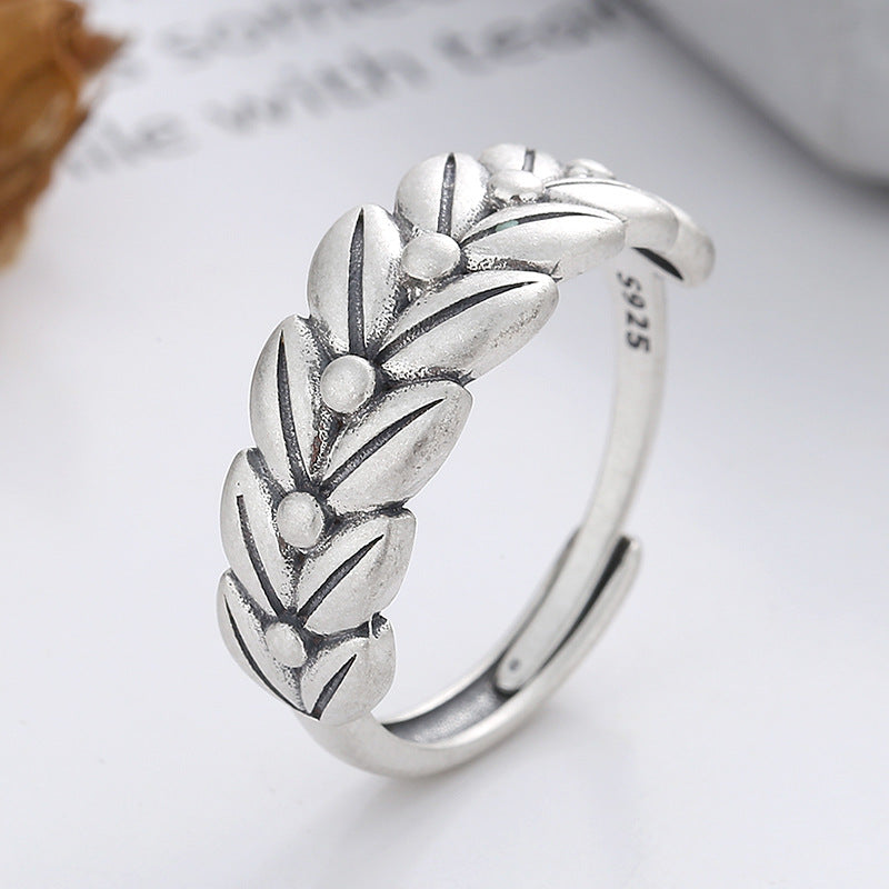 https://origsoul.com/products/leaf-design-silver-ring-origsoul