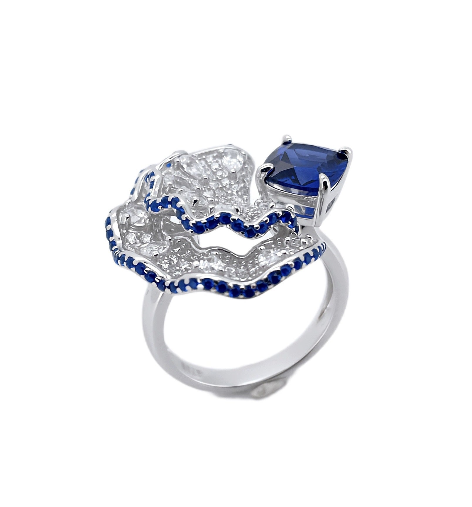 Origsoul sterling silver ring jewellery with blue gemstone and intricate floral design