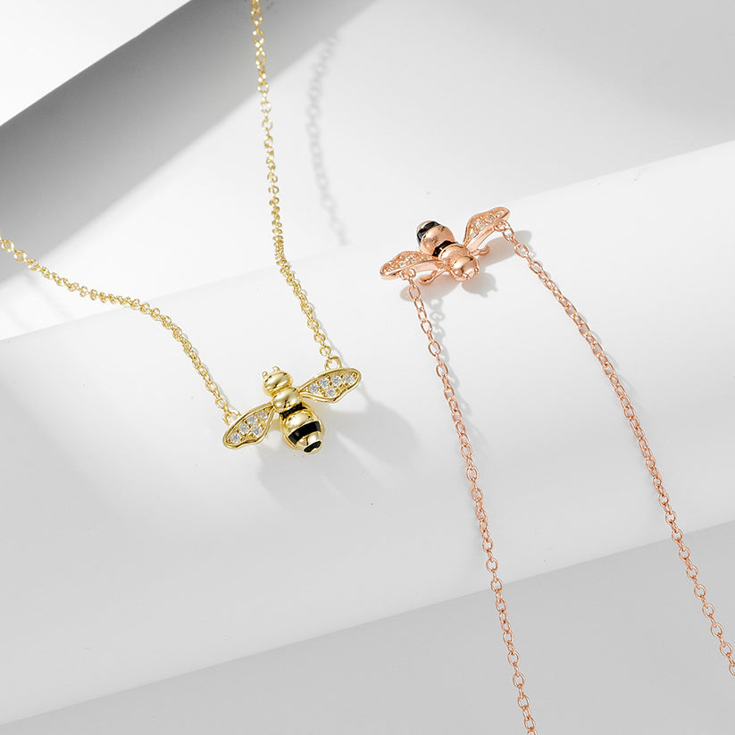 https://origsoul.com/products/painted-oil-drop-jewelry-bee-necklace?_pos=1&_sid=294dfd463&_ss=r