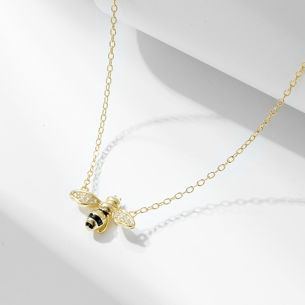 Origsoul insect jewelry gold bee necklace with painted oil drop jewelry design and crystal wings