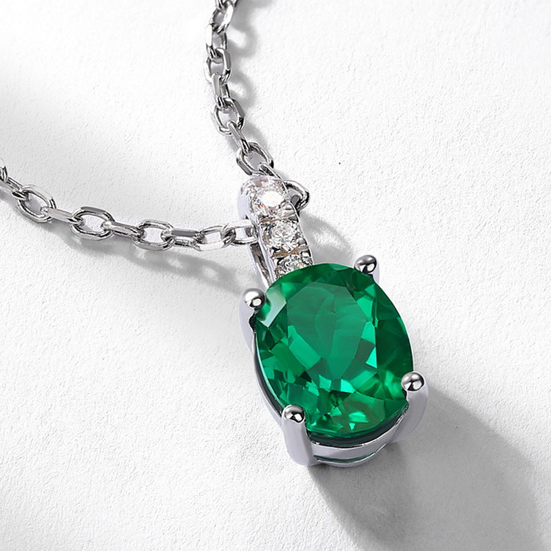 van cleef arpels vintage alhambra necklace with green gemstone pendant on silver chain